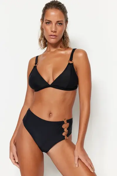 Trendyol Black Triangle Příslušenství Bikiny Top
