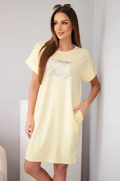 Dámske viskózové šaty s krátkymi rukávmi a potlačou