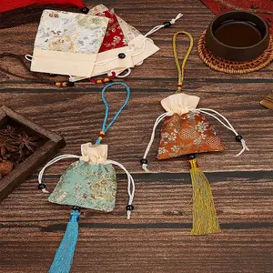 5Pcs 5 Colors Valentine's Day Silk Embroidery Flower Pouches