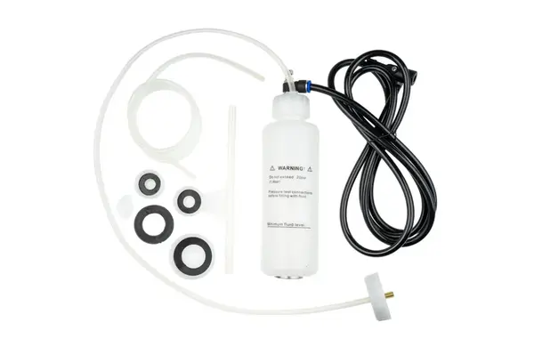 Genborx Přípravek na odvzdušňování brzd a spojek, 4 adaptéry