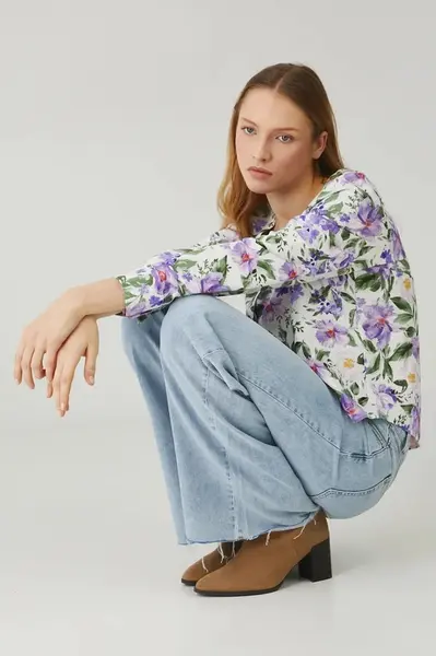 Halenka s lněnou směsí Medicine béžová barva, vzorovaná