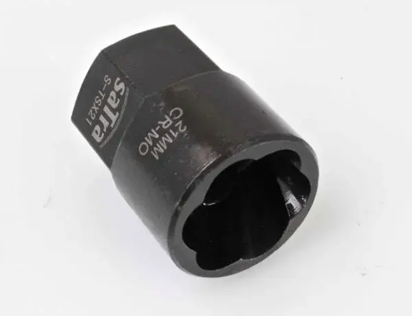 Hlavice nástrčná na poškozené šrouby 1/2", rozměr 17 mm - SATRA Velikost: 16 mm