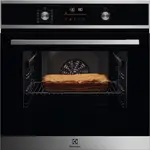 Electrolux vstavaná rúra séria 600 SurroundCook EOF6P76BX