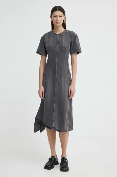 Džínové šaty Remain