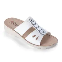 Dámské pantofle na klínku se stříbrným zdobením vel. 41