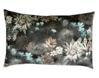 Dekoračný vankúš Shirin 30x50 cm, petrolejová%