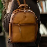 Dámsky kožený batoh Bellicci Parias - koňak