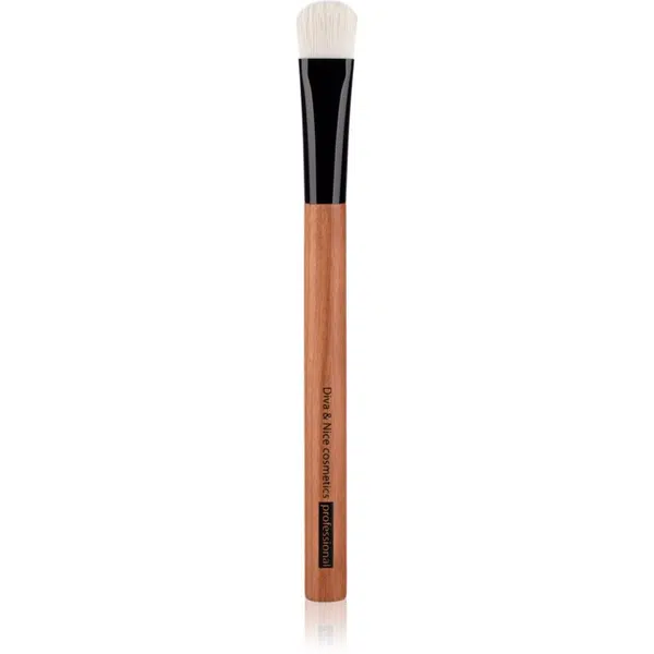 Diva & Nice Cosmetics Professional štětec na make-up a korektor MAX 224/5 1 ks