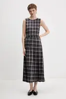 Šaty The Ragged Priest