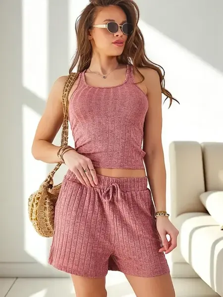 Resti Women's two-piece sports set with shorts and a tank top