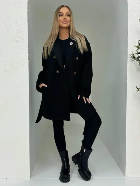 Edoti Fashionable women's coat CL