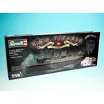 Gift-Set 05715 - RMS Titanic - 100th anniversary edition (1: 400)