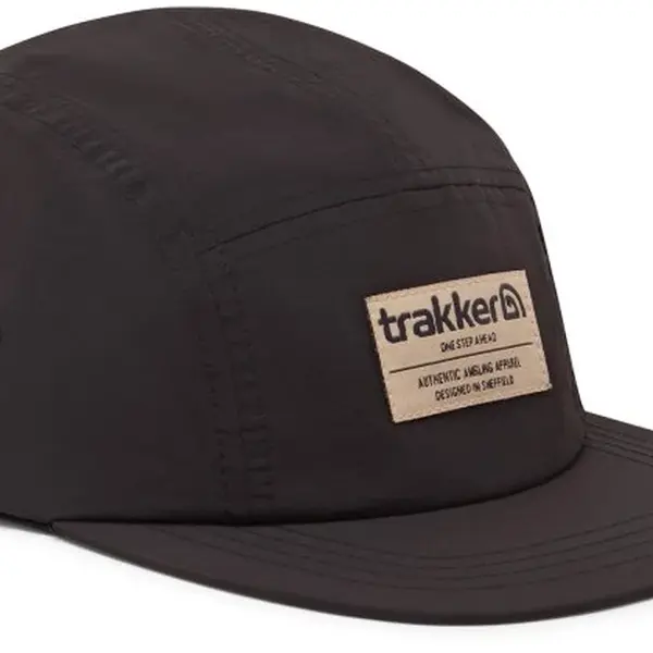 Trakker kšiltovka 5 panel black cap