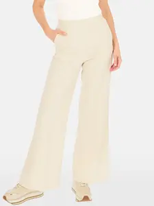 PERSO Woman's Wide women's trousers made of viscose fabric