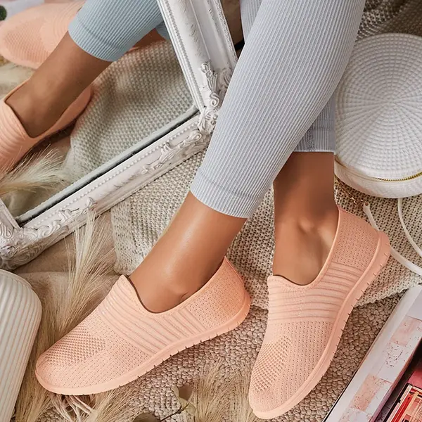 Resti Women's Sefella Half Shoes