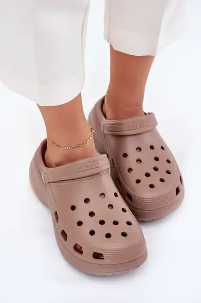 BIG STAR SHOES Dámské Pěnové Sandály Na Masivní Podešvi Big Star