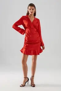 Šaty Trendyol - Hnědá - Volánky obojí