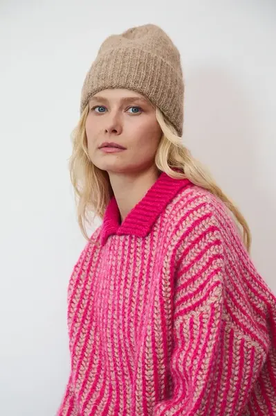 Čiapka s prímesou vlny Medicine