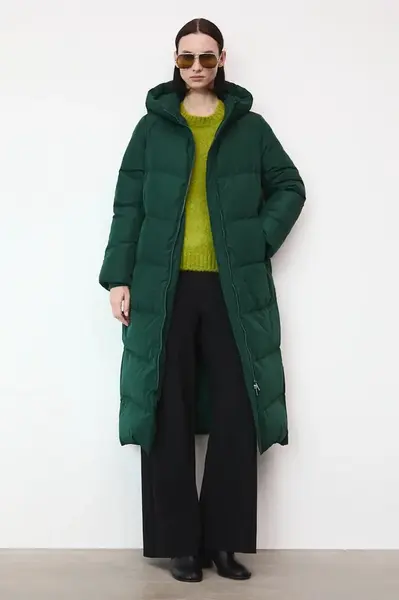 Péřový kabát Medicine