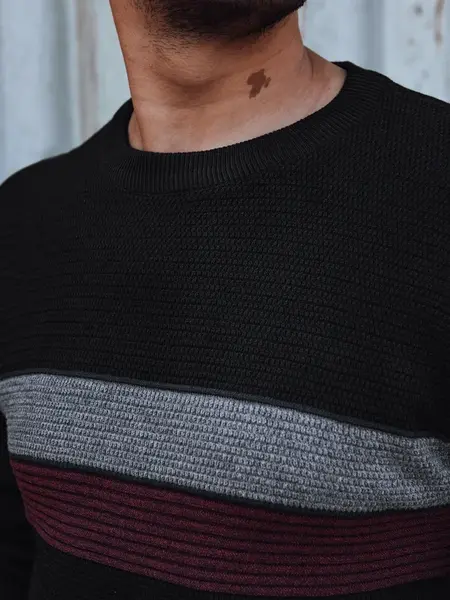 Černý pánský svetr s pruhy