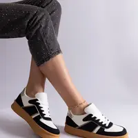 Gemre Black lace-up platform sneakers Felicita