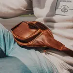 Kožená ľadvinka The Chesterfield Brand Jacki - koňak