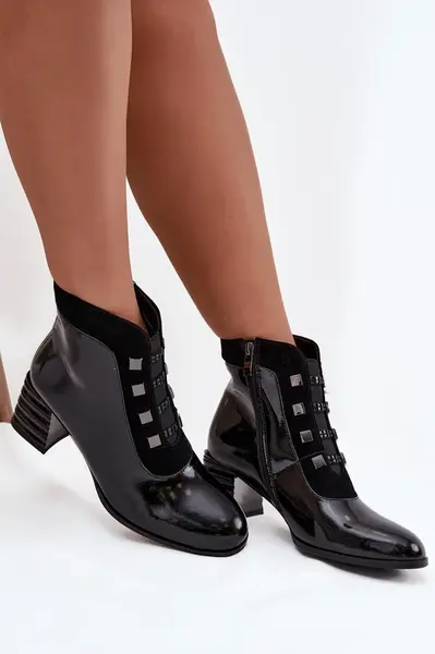 Kožené lakované dámské boty na podpatku D&A