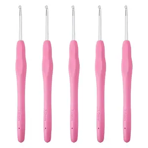 TPR Handle Aluminum Crochet Hook Needles