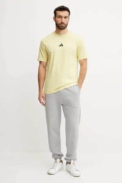 Bavlnené tričko adidas City Escape