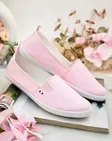 Resti Women's Peliotte Sneakers