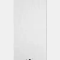Tréninkový ručník Nike bílá barva, N.101.2438.101