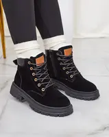 Resti Women's insulated trapper boots in black Radoras