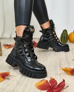 Resti Women's boots in black Selilka