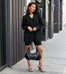 Gemre Black shoulder bag with chain Bikata
