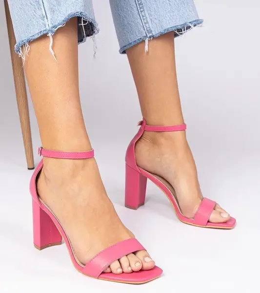 marka niezdefiniowana Pink block heel sandals Kasedi