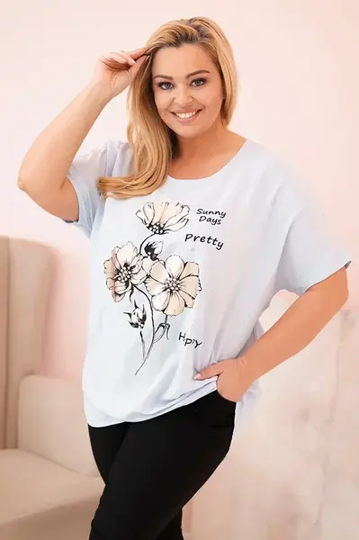 Kesi Włoski Dámska blúzka Plus Size z viskózy s kvetinovou potlačou a nápisom modrá