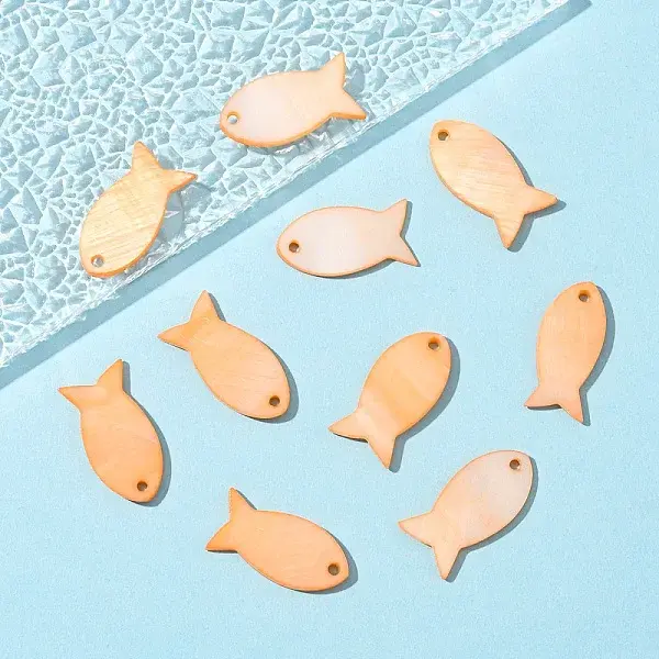 10Pcs Dyed Natural Shell Fish Pendants