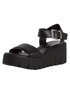 Tamaris Sandále  čierna