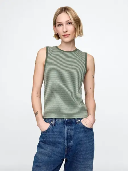 GAP Ribbed top - Women's