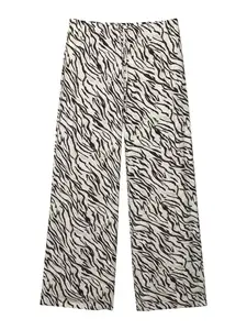 Pull&Bear Nohavice  kamenná / čierna / prírodná biela