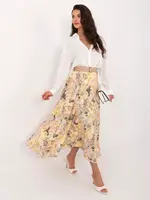 Žltá rozšírená sukňa s pásikom