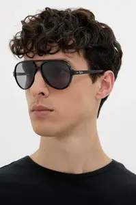 Ray-Ban slnečné okuliare