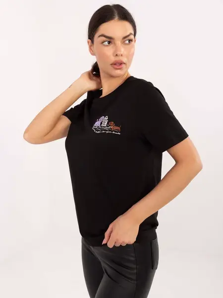 Černé triko s krátkým rukávem