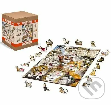 Kočky v Londýně, dřevěné