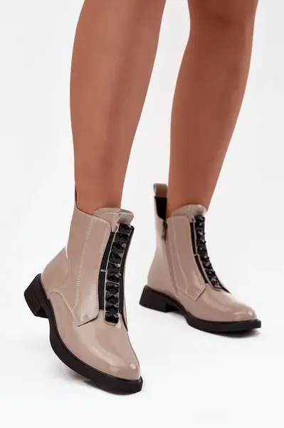 D&A Lakované dámske členkové topánky z pravej kože D A MR52 108 béžové