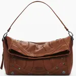 Hnědá kabelka přes rameno