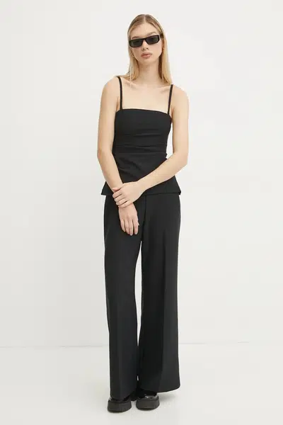 Overal Abercrombie & Fitch černá barva, cold shoulder, KI159-5045
