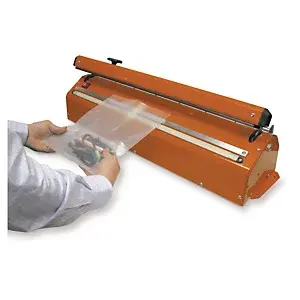 Průmyslová magnetická svářečka 600 mm