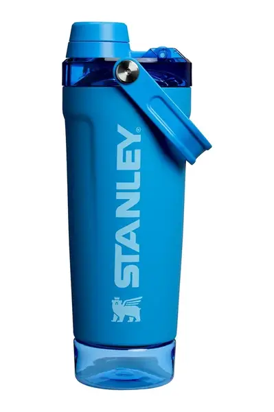 Koktejlový šejkr Stanley The Activate Shaker 0,6 L modrá barva