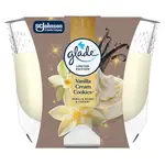 Glade Vonná sviečka Vanilla Cream Cookies 204 g